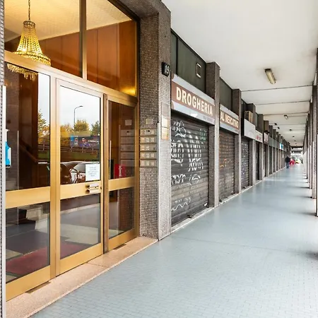Renovated Flat Subway Yellow Line Διαμέρισμα
